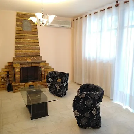 Apartman Durazzo Vollga 1 *